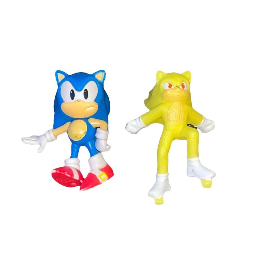 Sonic & Super Sonic Mini Figures Lot of 2 Video Game Toys Loose 2”
